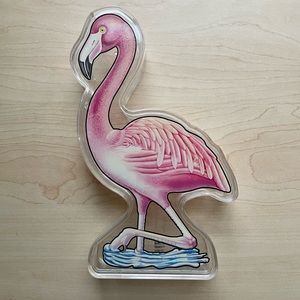 Flamingo container